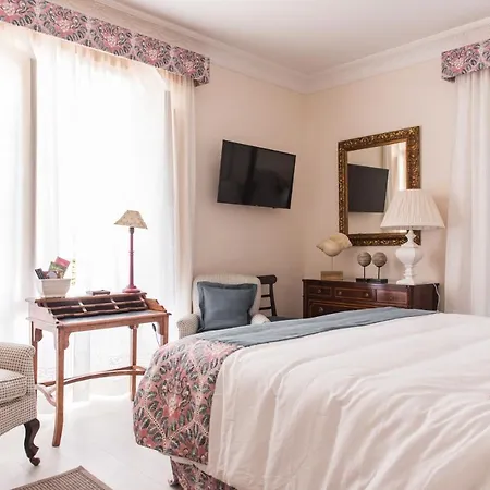 Bed & Breakfast De Franchy 4*